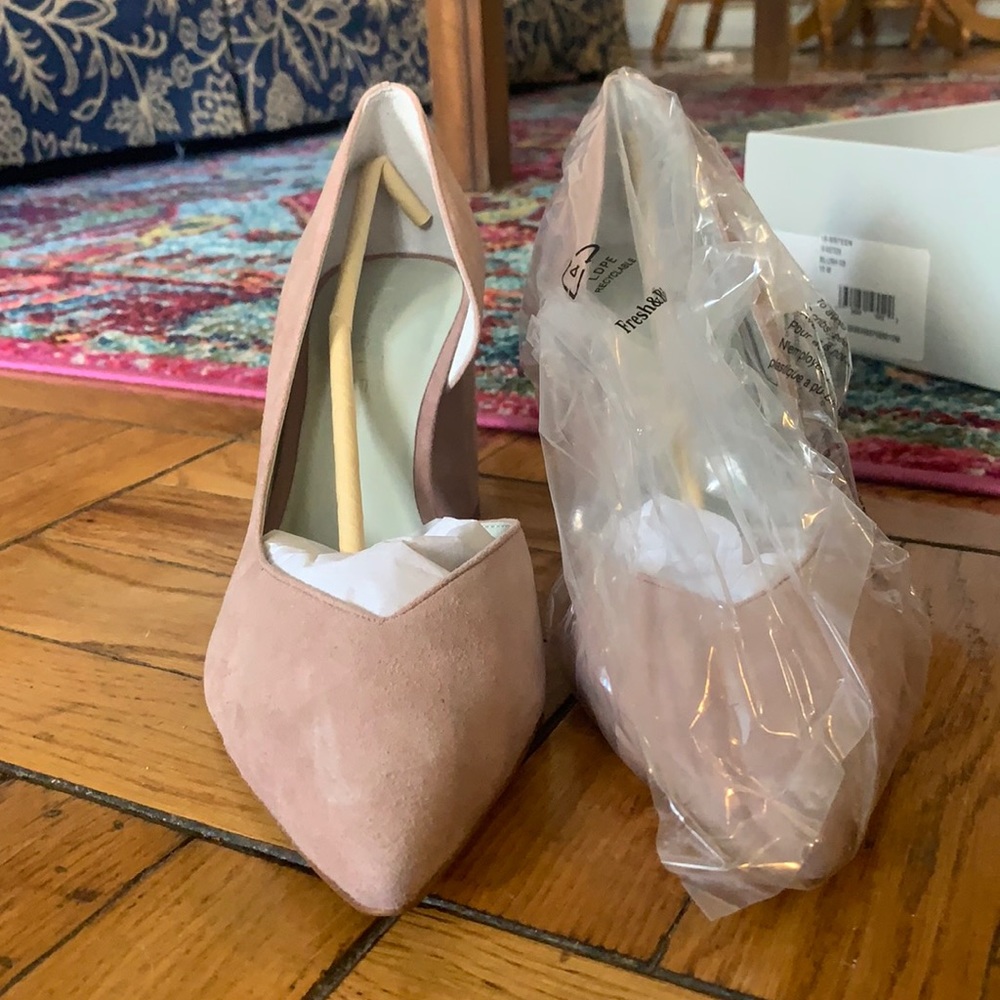 NWT 1. State pink suede D’Orsay heels - US10